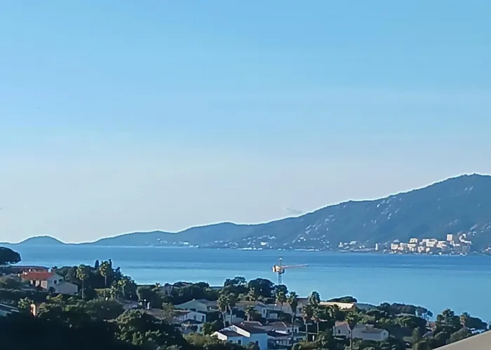 Studio Avec Terasse Vue Mer