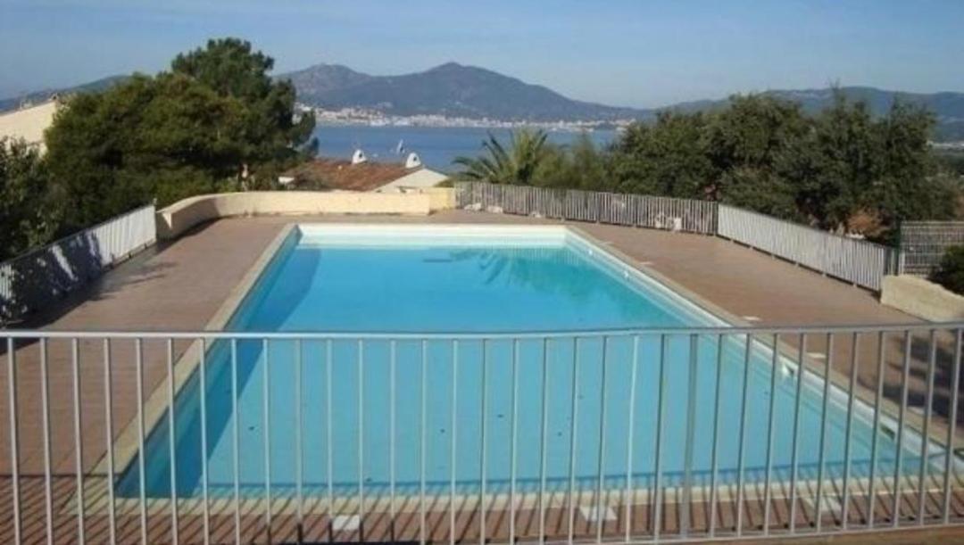 Apartment Avec Terasse Vue